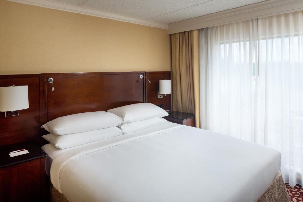 Готель Indianapolis Marriott East Екстер'єр фото