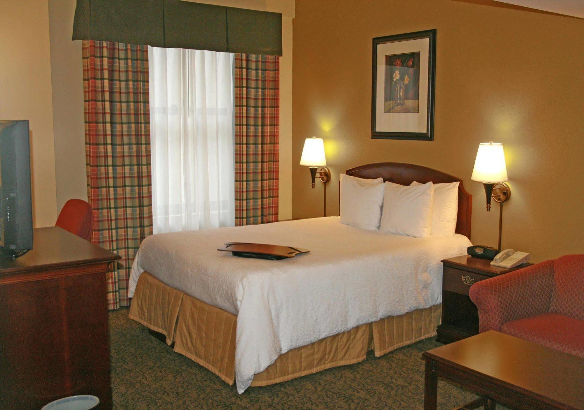 Готель Indianapolis Marriott East Екстер'єр фото