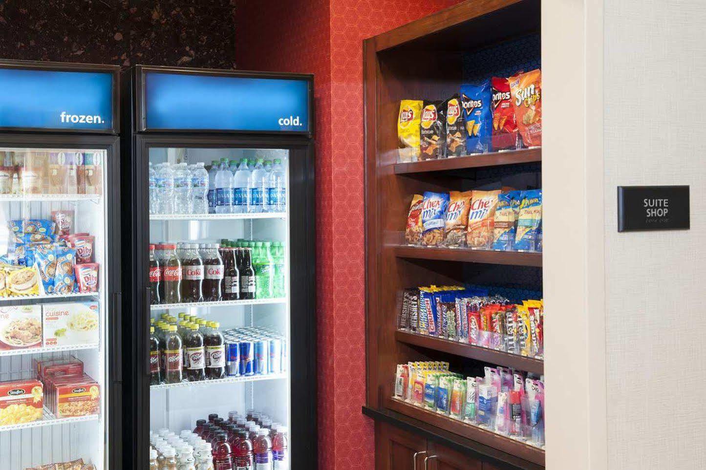 Готель Indianapolis Marriott East Екстер'єр фото